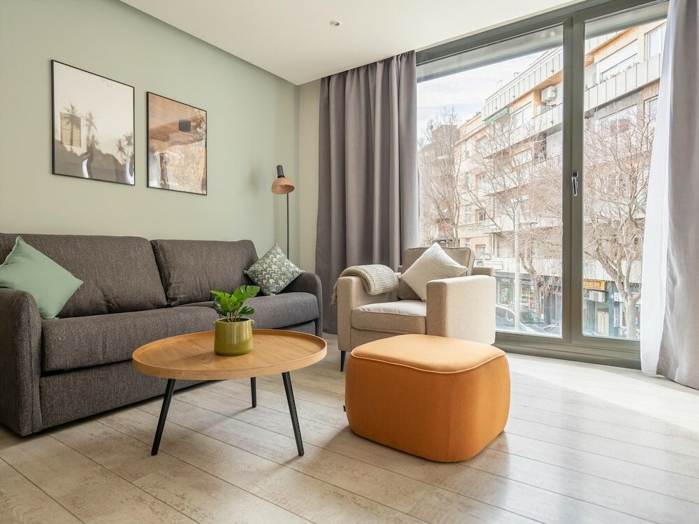 Фото Limehome Barcelona Rector Triadó