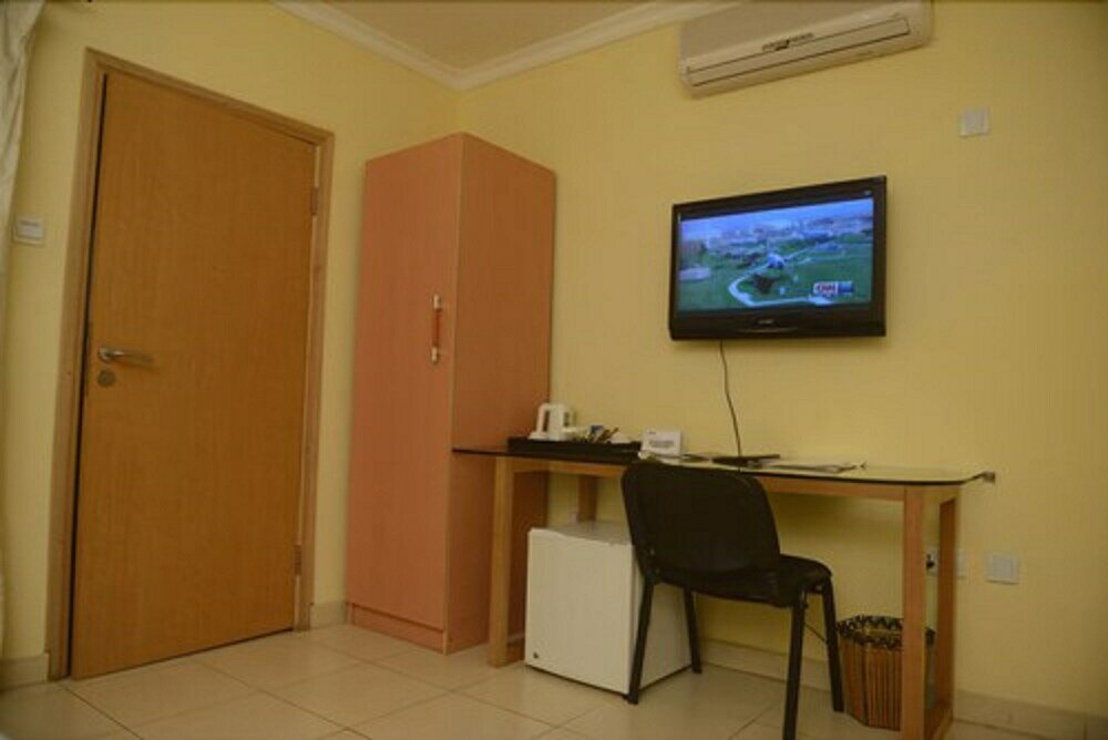 Фото Airside Hotel