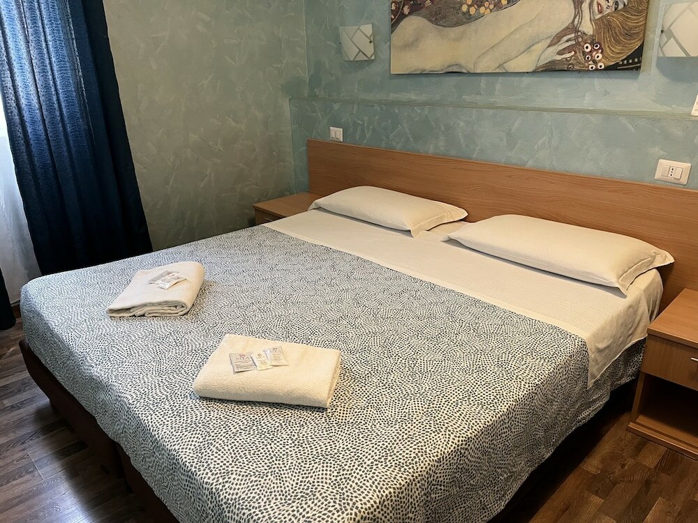 Фото Hotel Tokyo