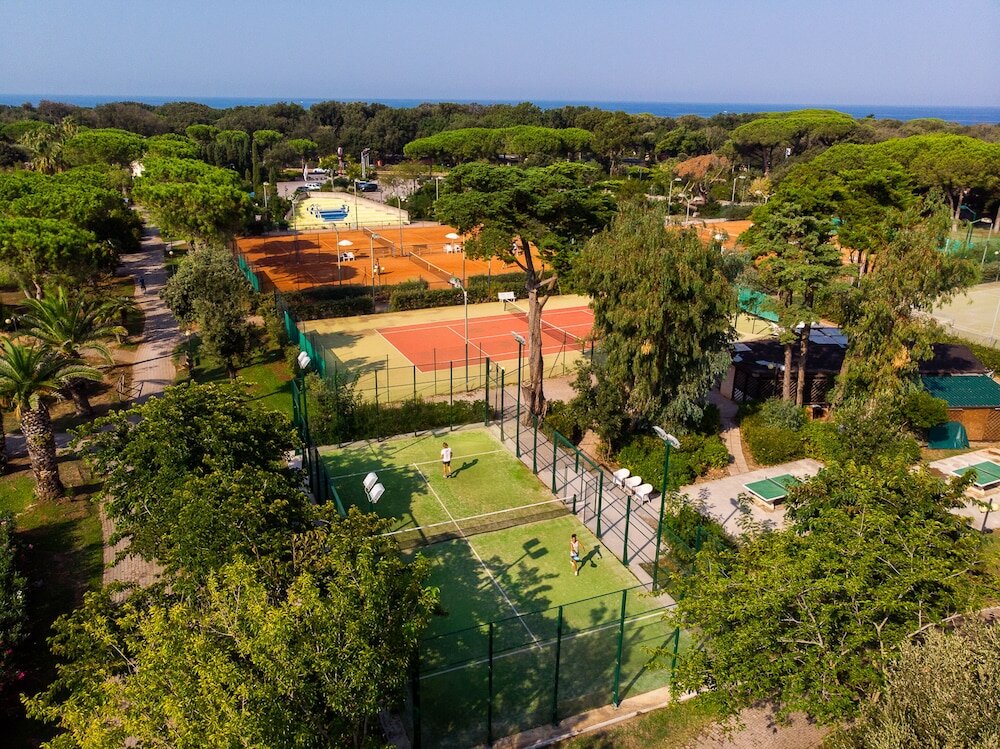 Фото Hotel Wellness Resort Riva degli Etruschi