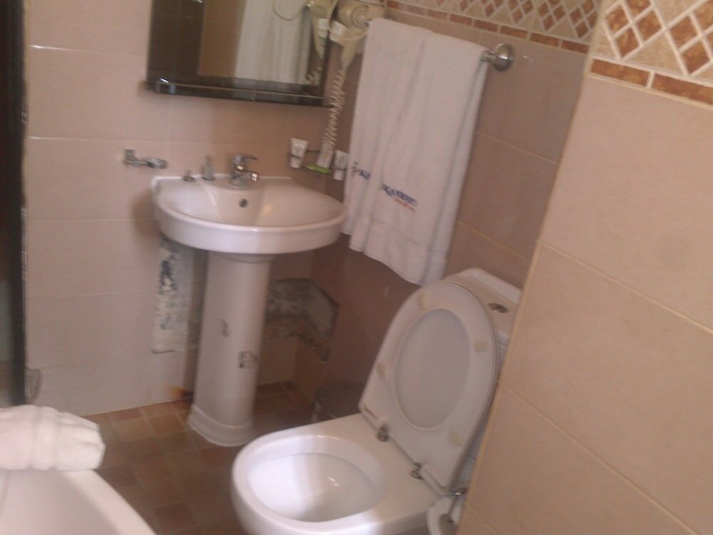 Фото Kayriott Hotel & Suites