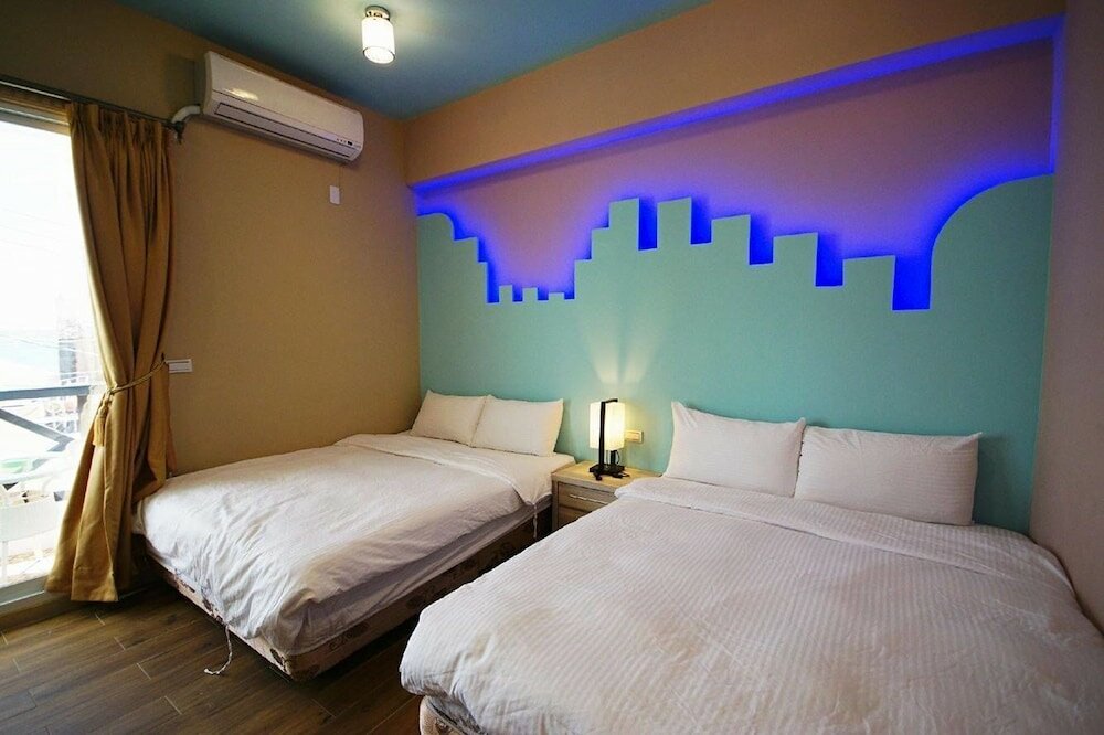 Фото отеля 2