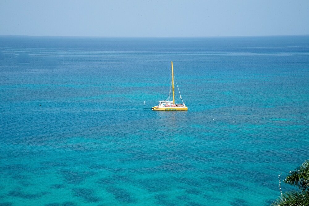 Фото Sky View Beach Studio - Montego Bay Club