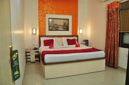 Oyo 2042 Hotel New ss Residency