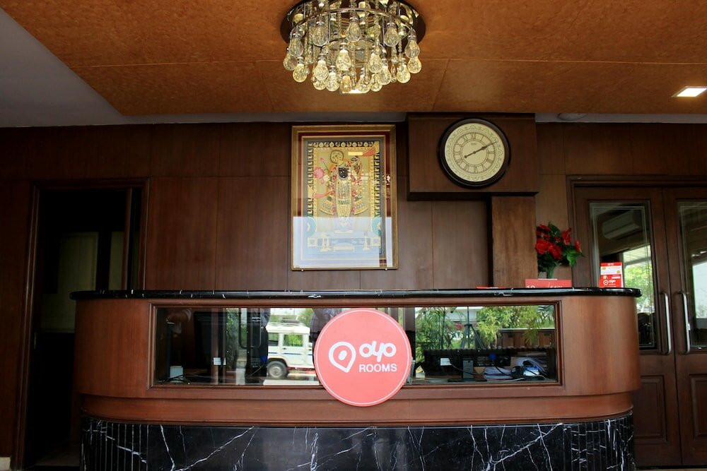 Фото Oyo 1681 Hotel Devansh