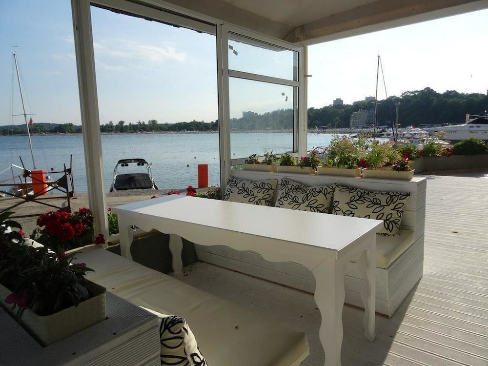 Фото Hotel Marina