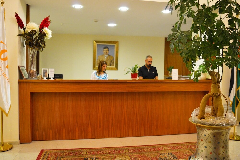 Фото Taybeh Golden Hotel