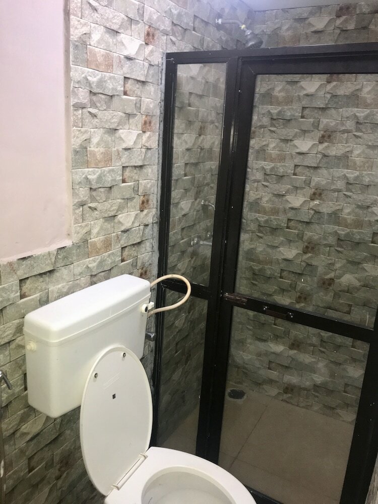 Фото Bricks and Bamboo Hostel