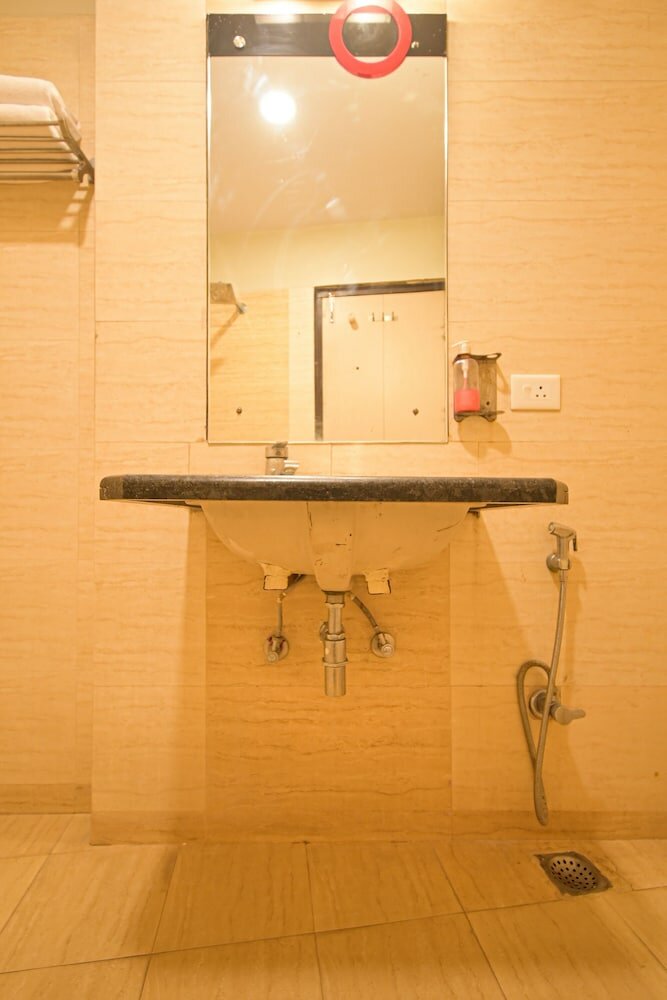 Фото Hotel Aroma Residency