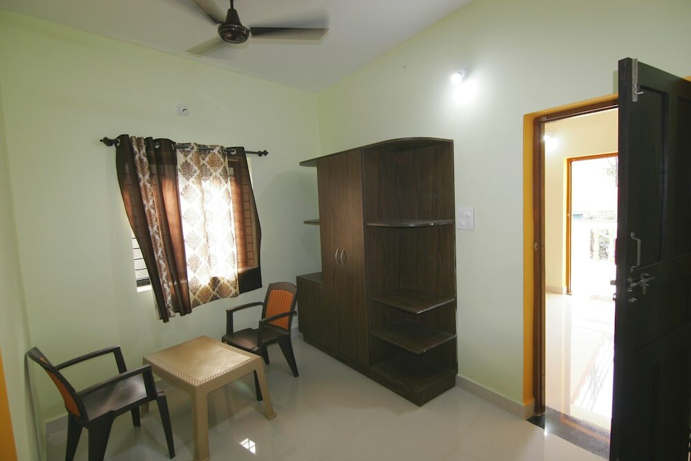 Фото Rudra Holidays Guest House