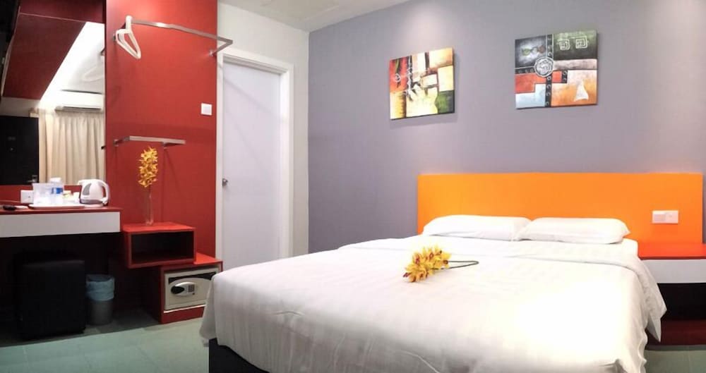 Фото Tai Ichi Hotel