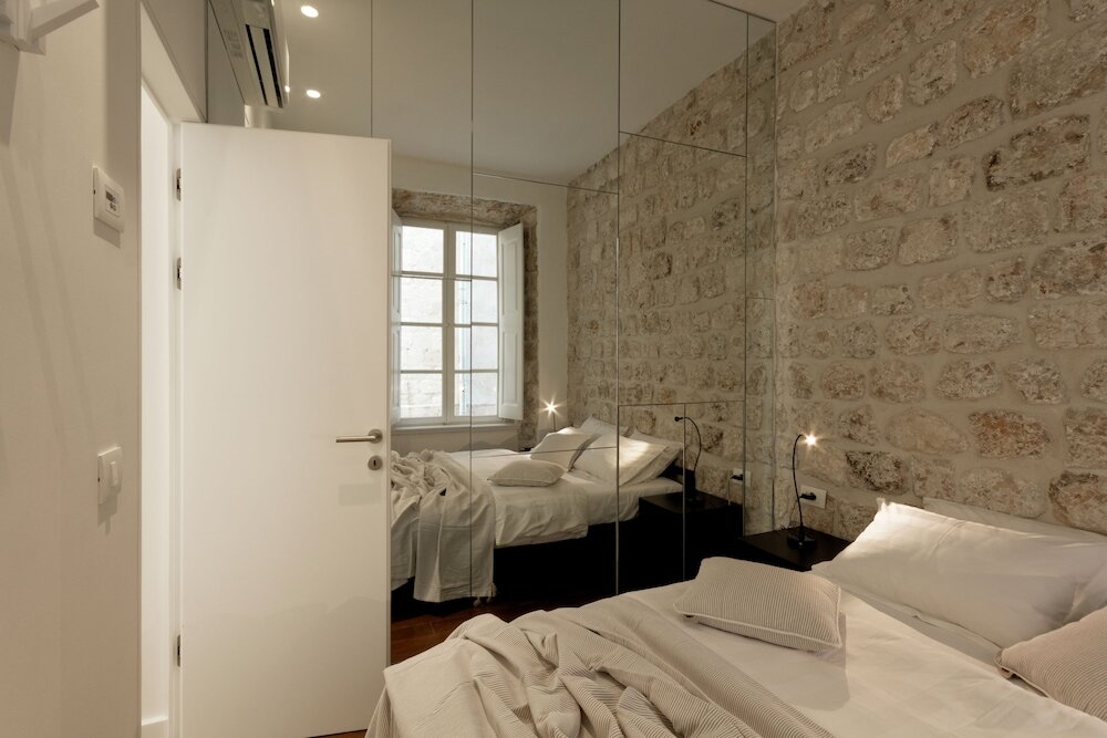 Фото Apartments Eleganca