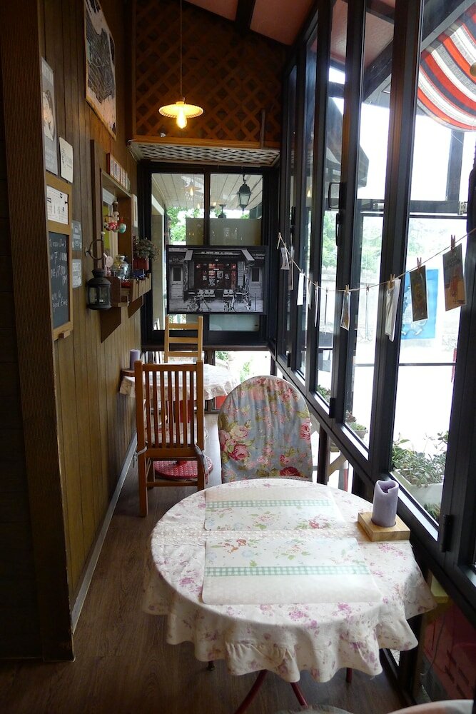 Фото The House Hostel