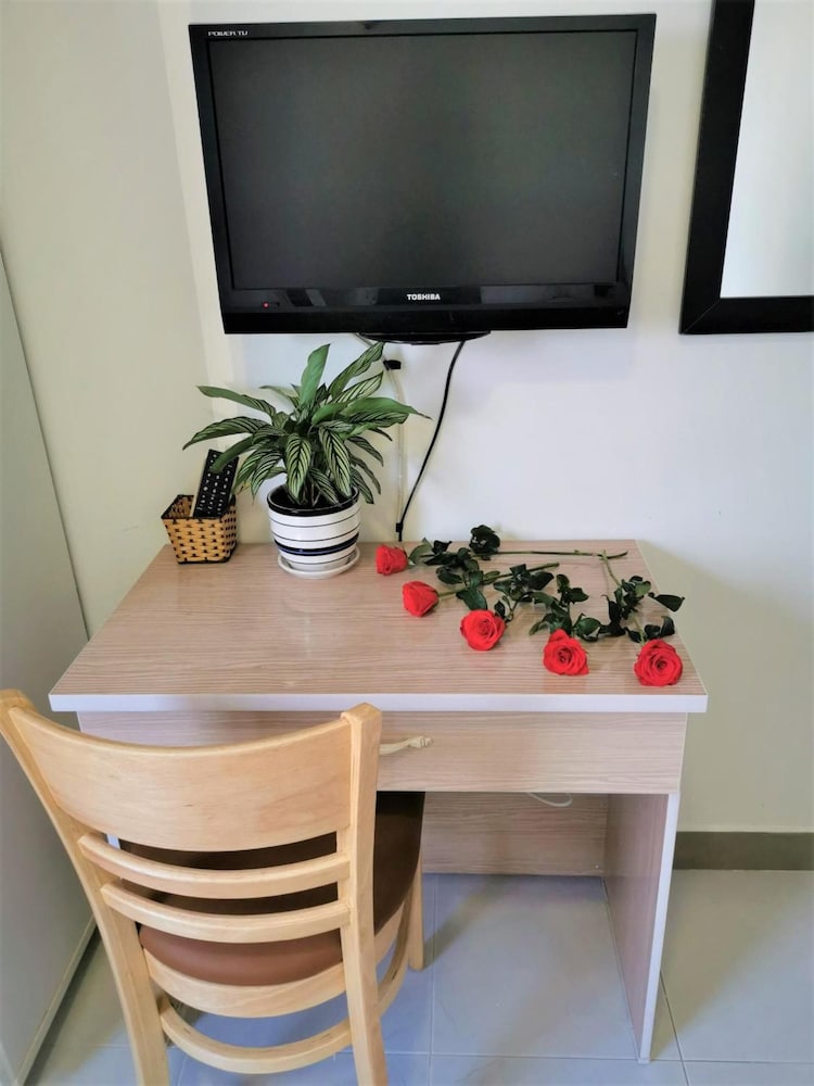 Фото Jasmine Hotel