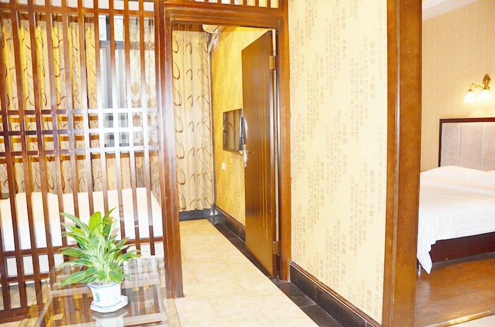 Фото Qingju Chengdu Sports Center Branch