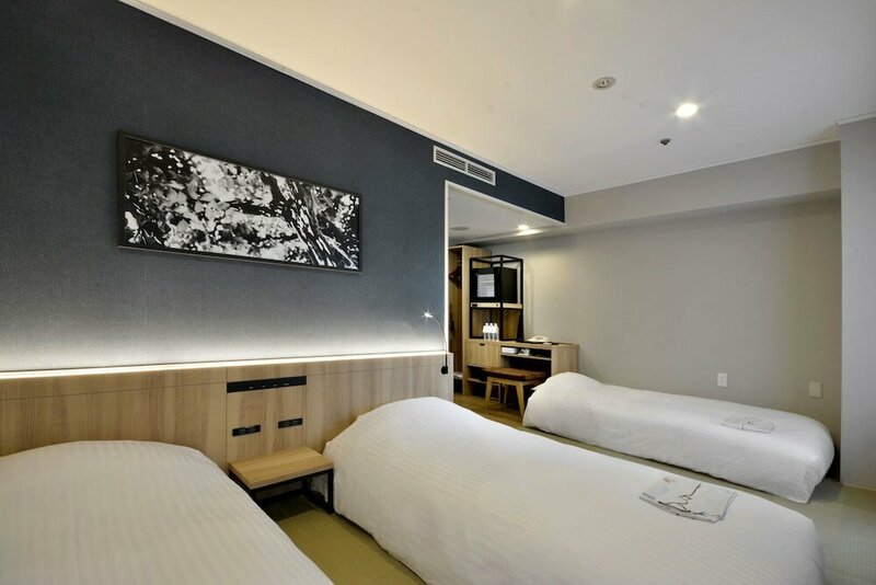 Гостиница Premier Hotel Cabin Shinjuku