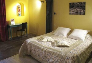 Maison d'hôtes Anjali (Toulouse, Grande Rue Saint Michel, 86), hotel