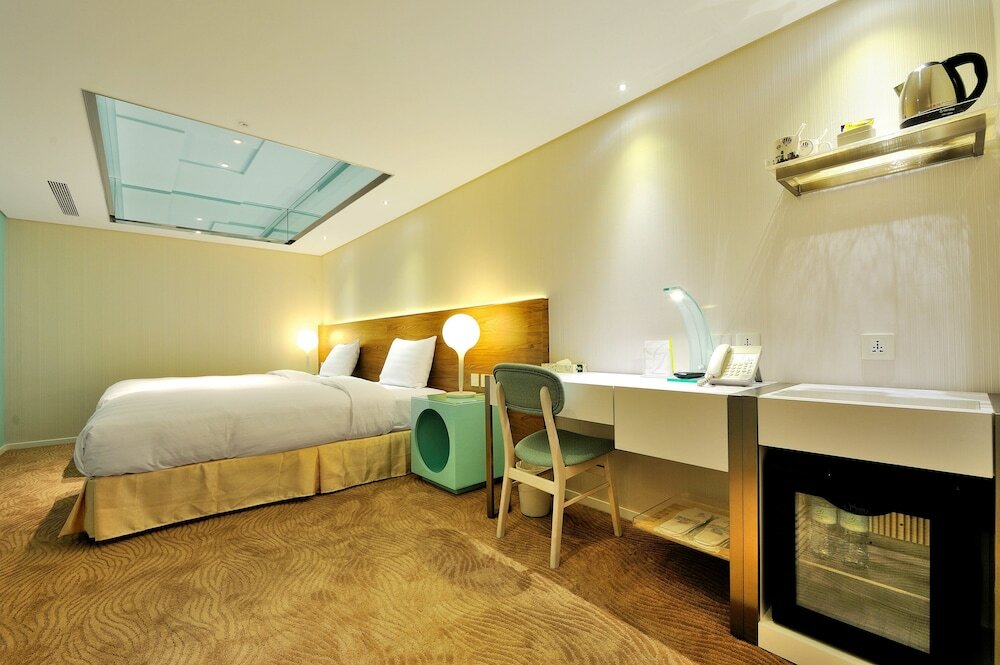 Фото Green World Hotel Zhonghua