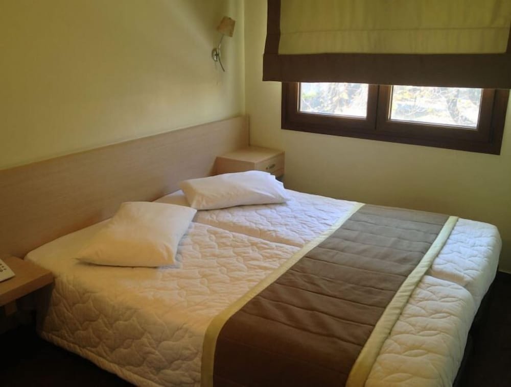 Фото Hotel Ifigenia