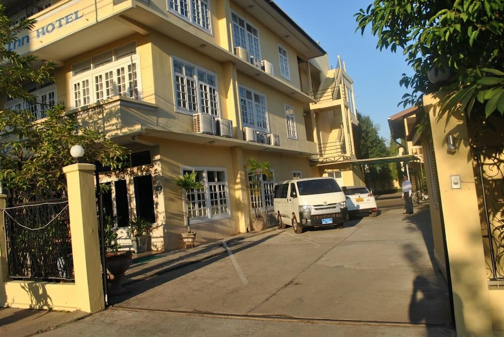 Фото Day Inn Hotel