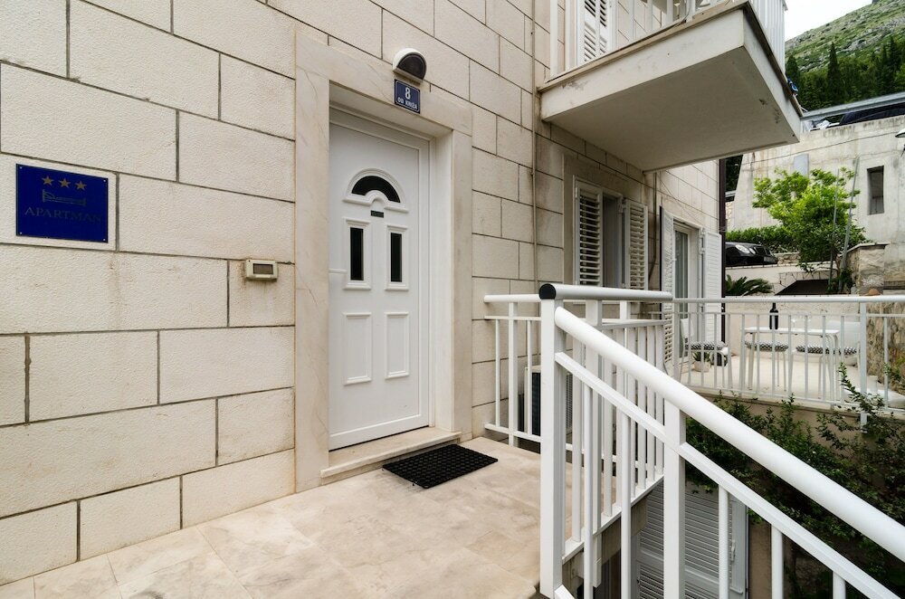 Фото Apartments Carmelitta