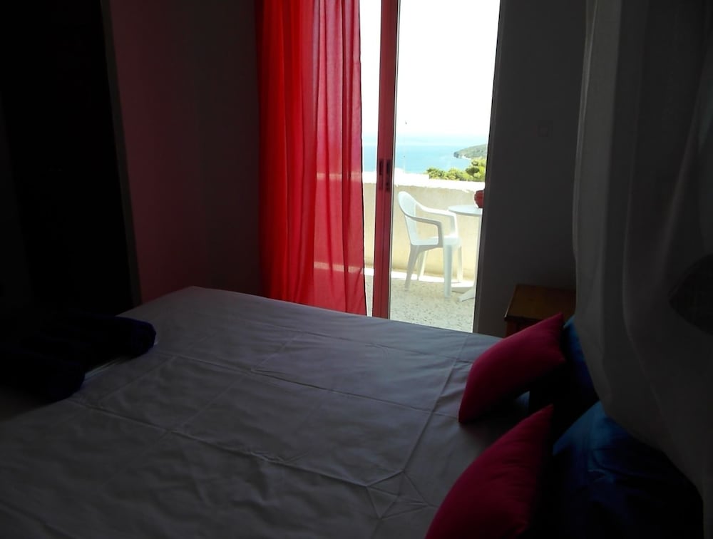 Фото Eri Studios