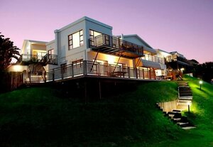 Гостиница Fairlight Beach House