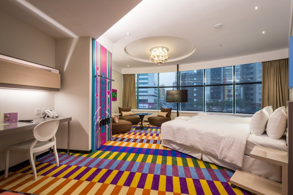 Фото Green World Hotel Zhonghua