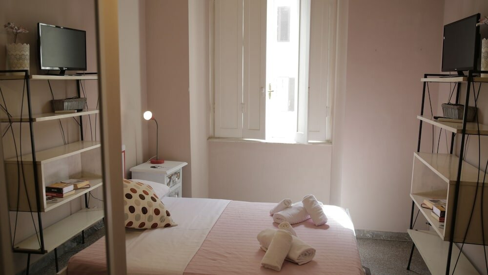 Фото Coral Guest House