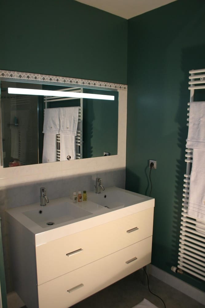 Фото Château Hôtel de Warenghien