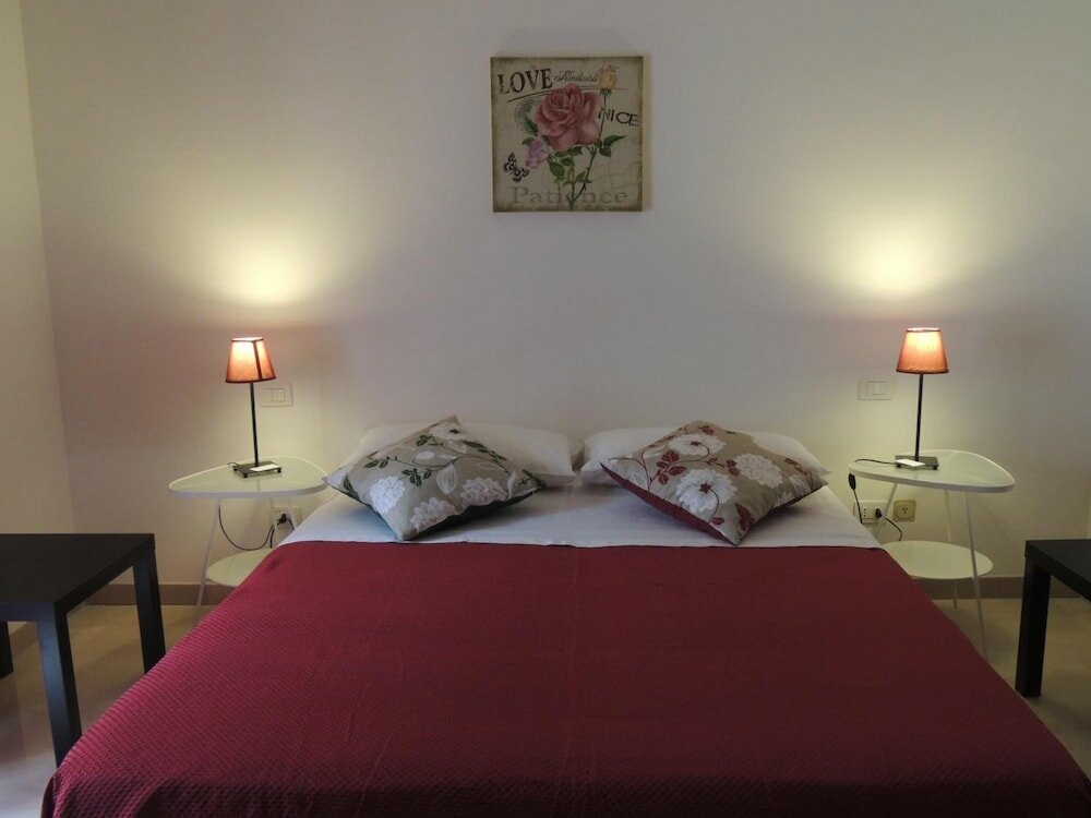 Фото Affittacamere B&b Domus Taranto