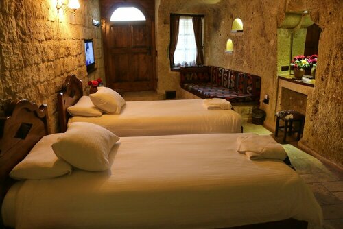 Гостиница Kemerhan Hotel & Cave Suites в Ургюпе