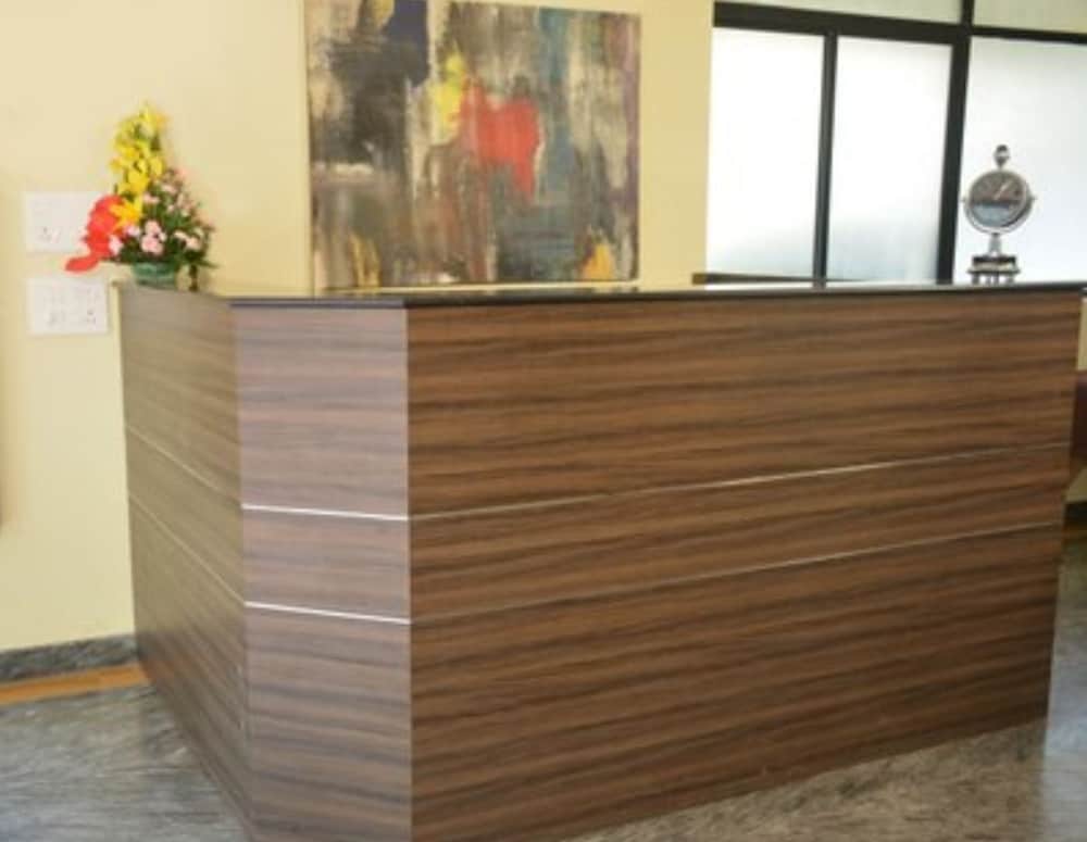 Фото Betelnut Inn Mrkt by Splenor