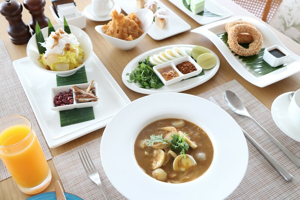 Фото Melia Yangon