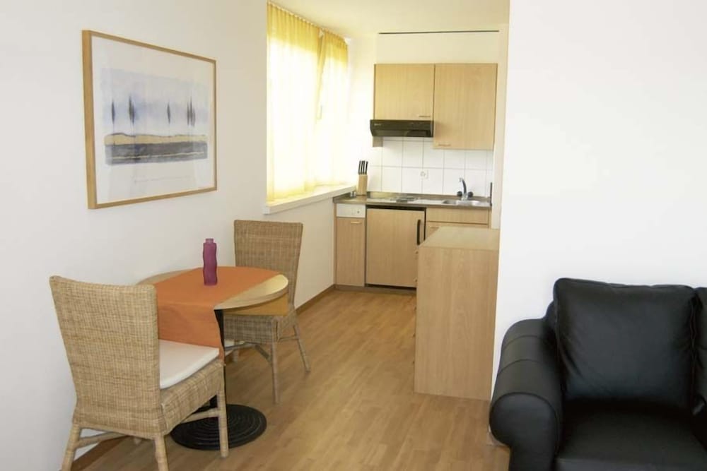 Фото Swiss Star Tower