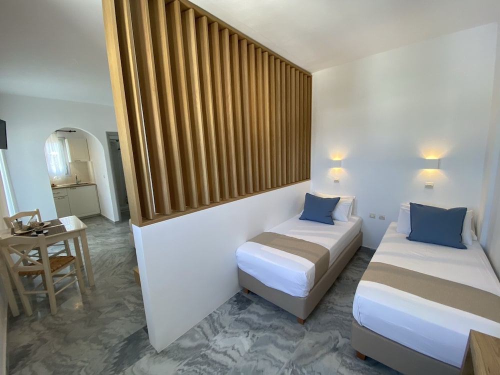 Фото Kostas & Ioanna Studios