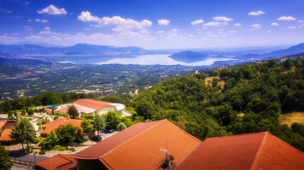 Фото Loggas Hotel