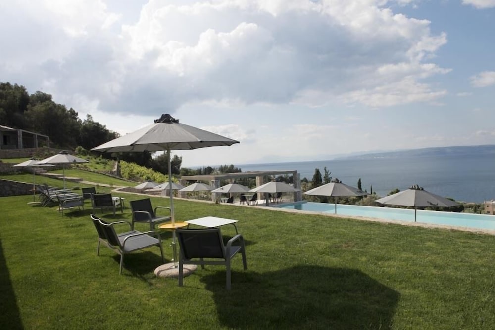 Фото Elimnion Resort