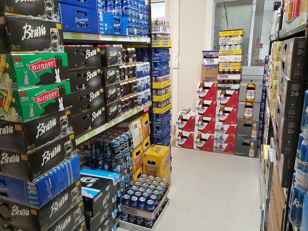 Фото Sundre Motor Inn