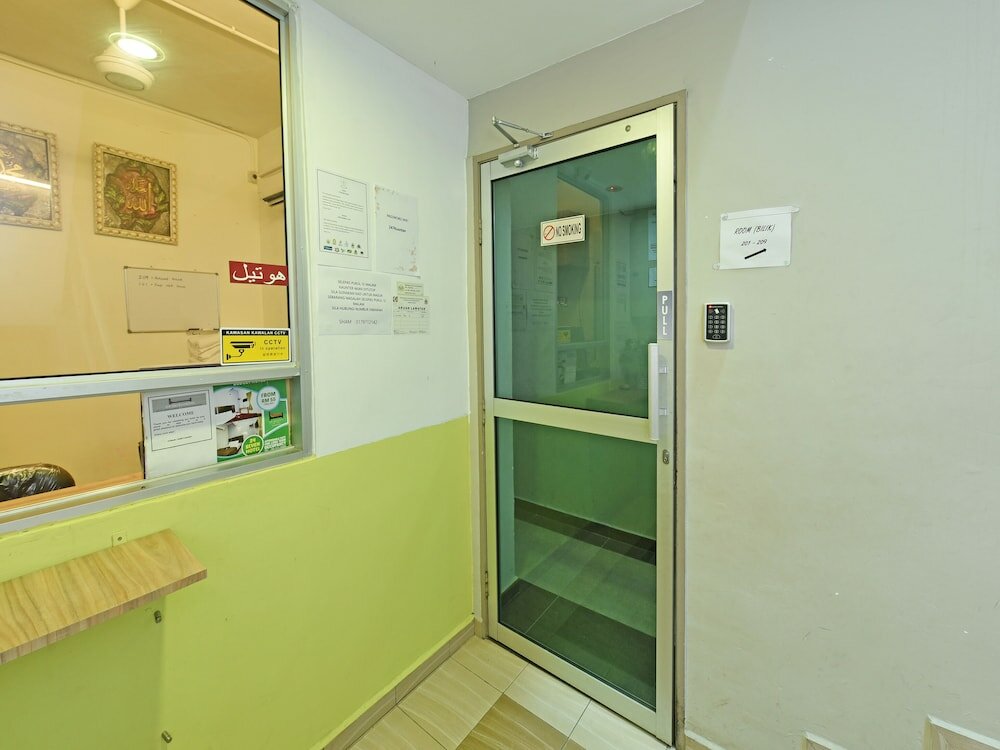 Фото Oyo 90553 Hotel 24 Seven