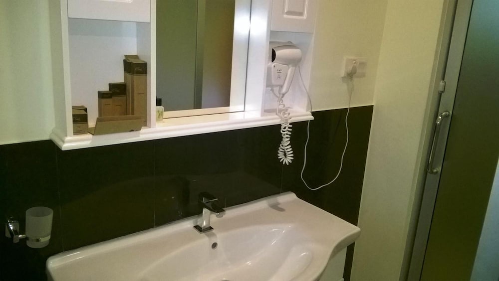 Фото Gamodh Citadel Resort