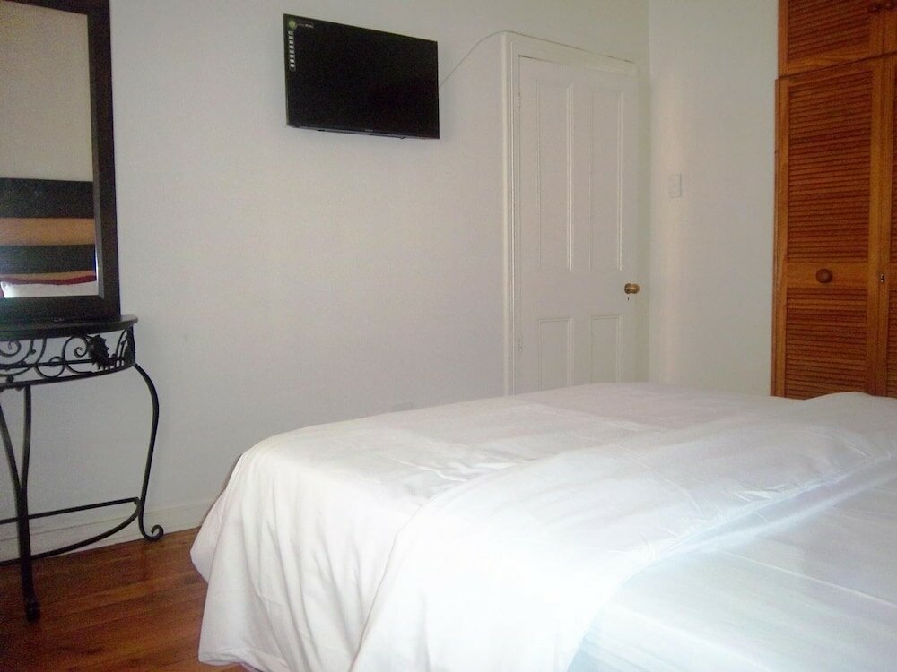 Фото Franchise Guest House