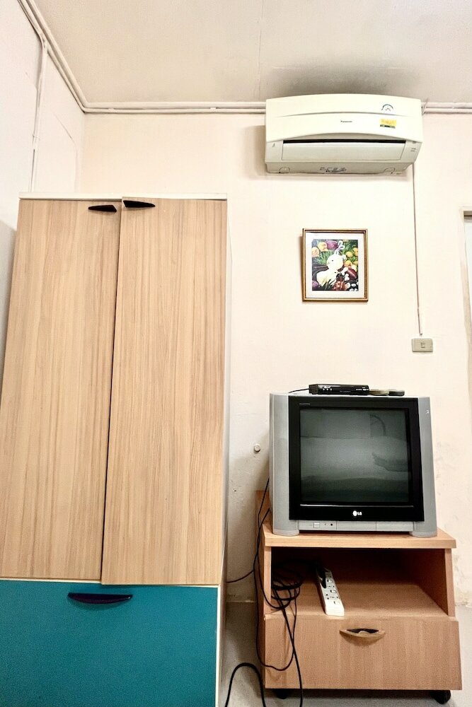 Фото Freesia Saladaeng Silom Apartments