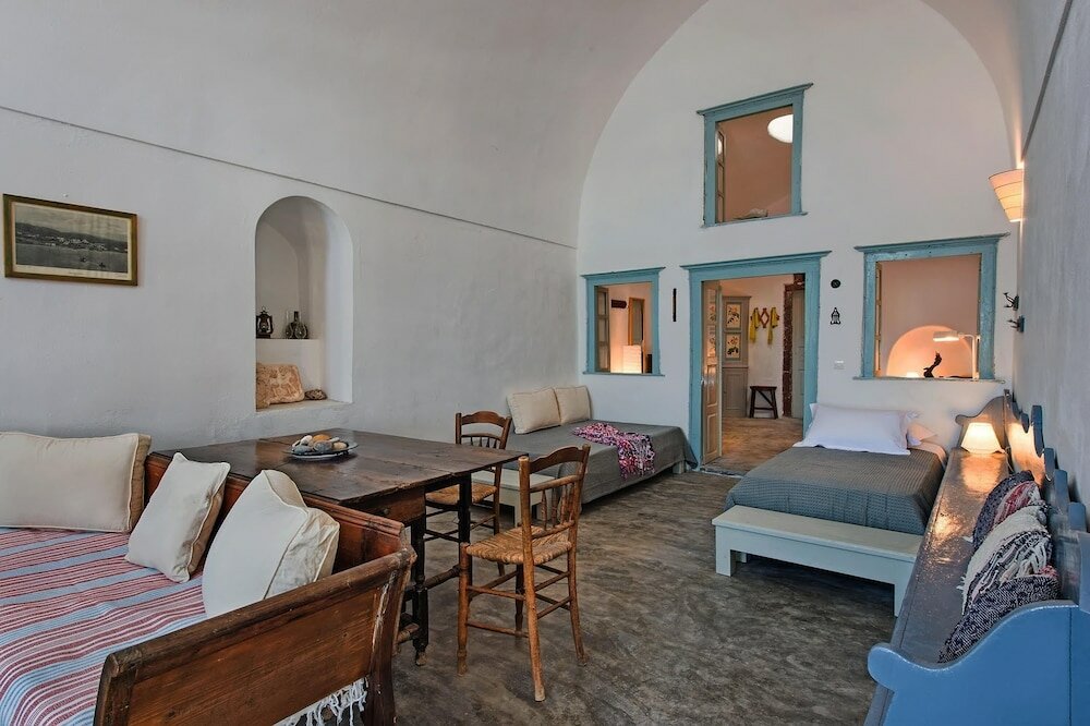 Фото Skala Cave by Thireon