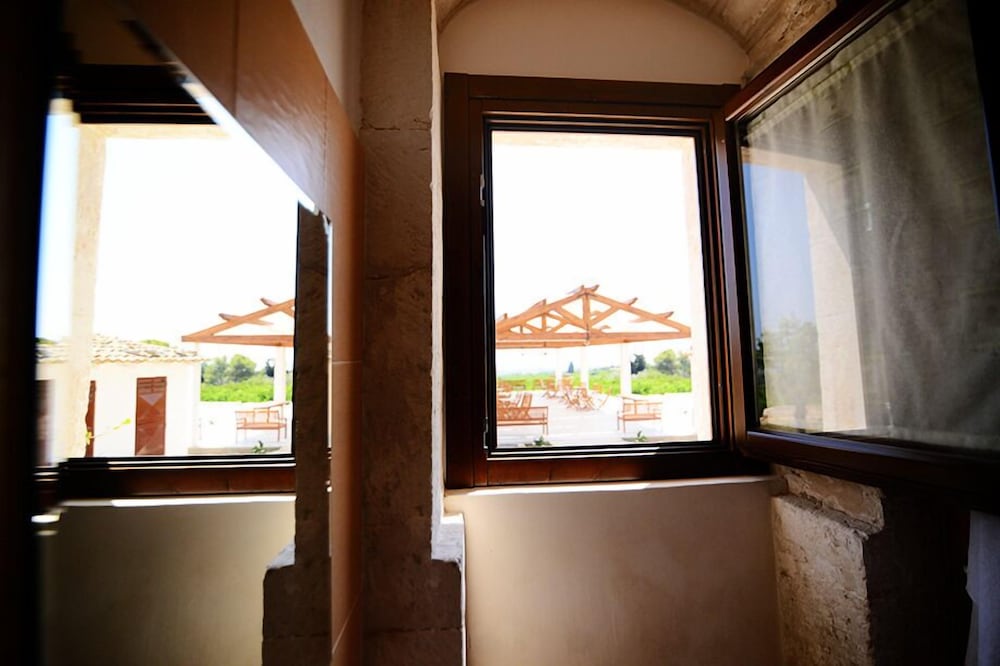 Фото Agriturismo alle Riserve Cavagrande