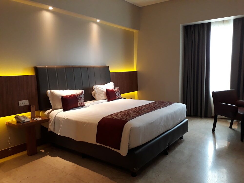 Фото Demelia Hotel