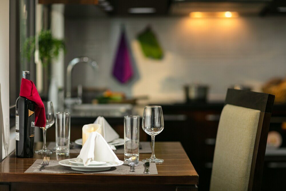 Фото Poonsa Duy Tan Hotel & Serviced Apartment