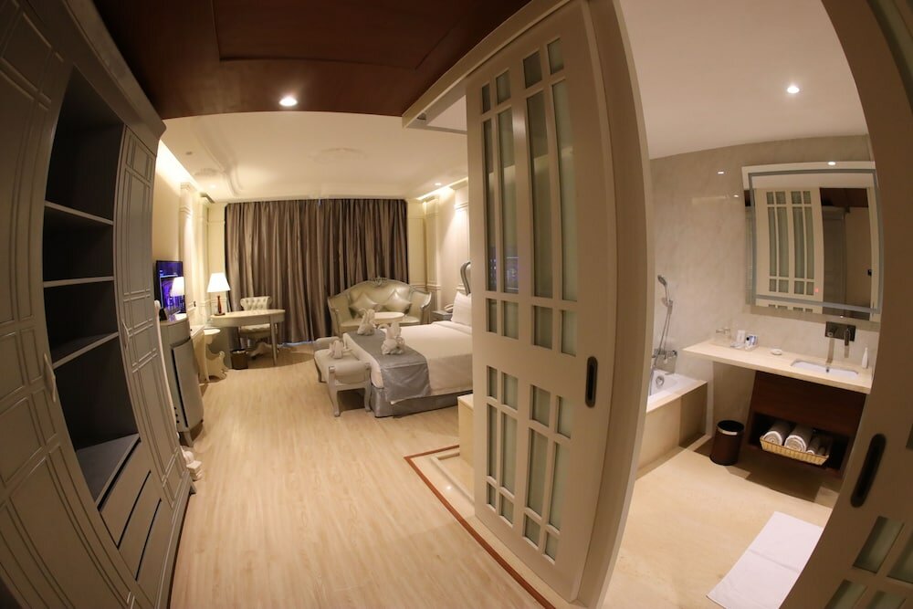 Фото Regenta Central Rs - Chennai