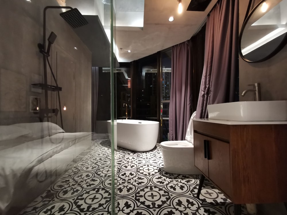 Фото Black Gold Factory Boutique Design Hotel