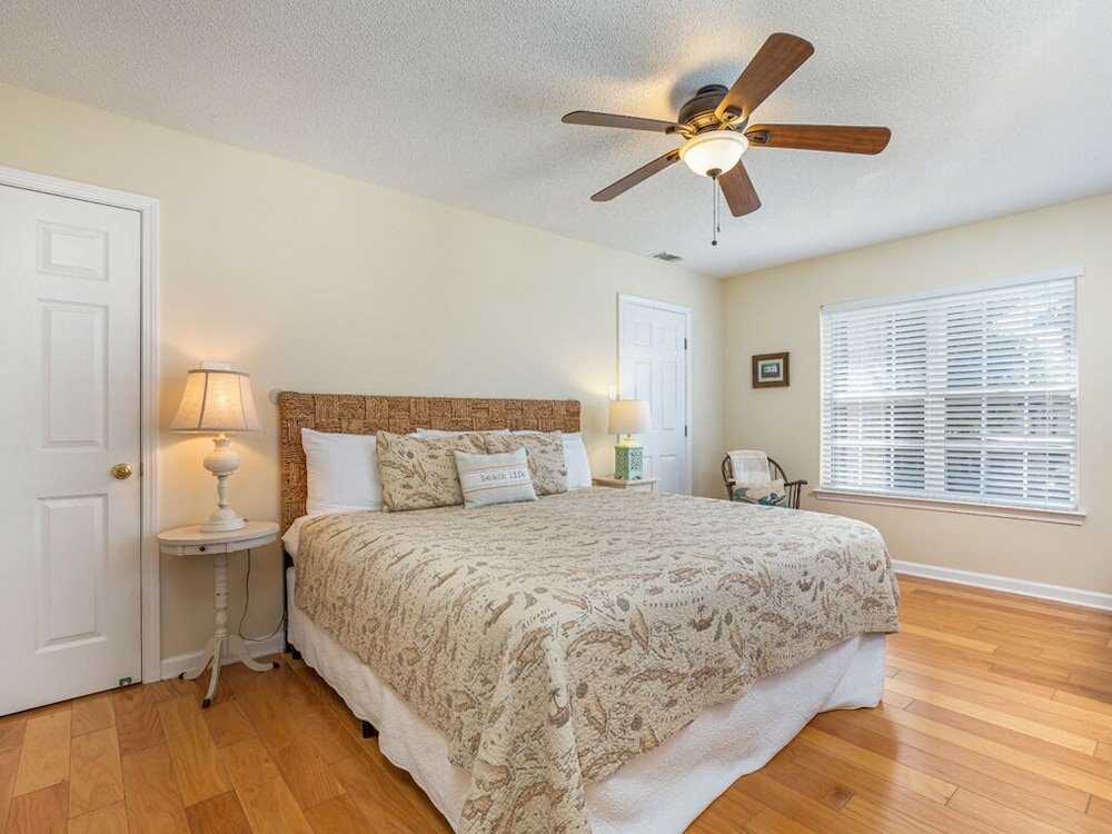 Фото The Flying Pigs Cottage